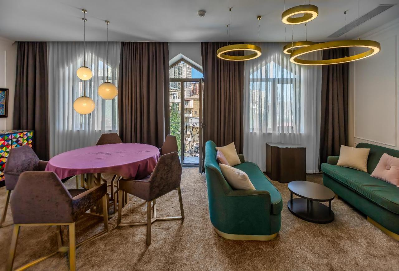アイビー ガーデン ホテル バクー エクステリア 写真 Suite at the hotel