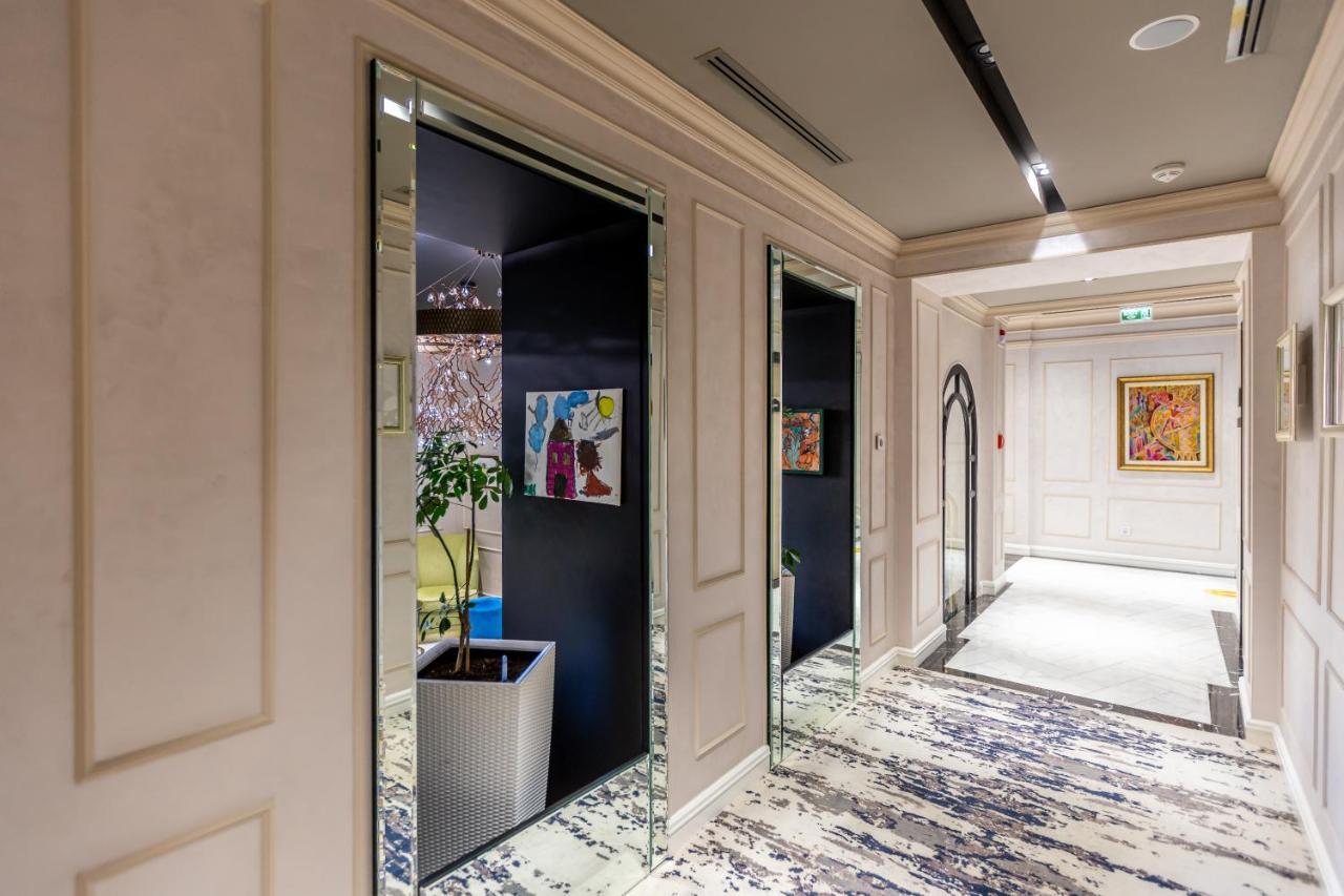 アイビー ガーデン ホテル バクー エクステリア 写真 The interior of the hotel